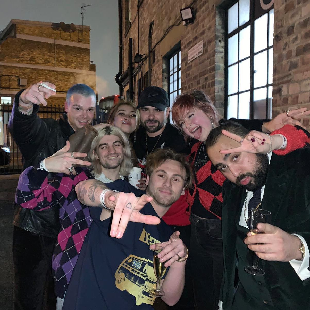 _femalien instagram image archive image