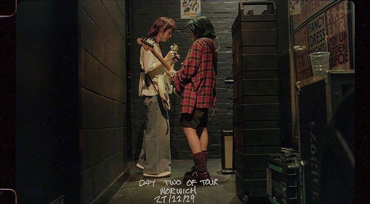 _femalien instagram image archive image