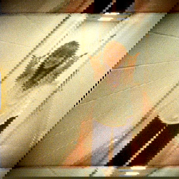 _femalien image ~ Altpins