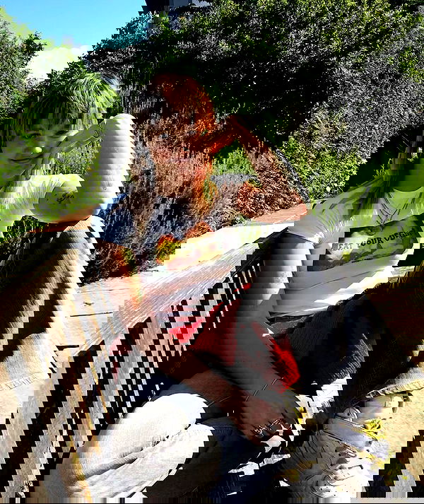 _femalien image ~ Altpins