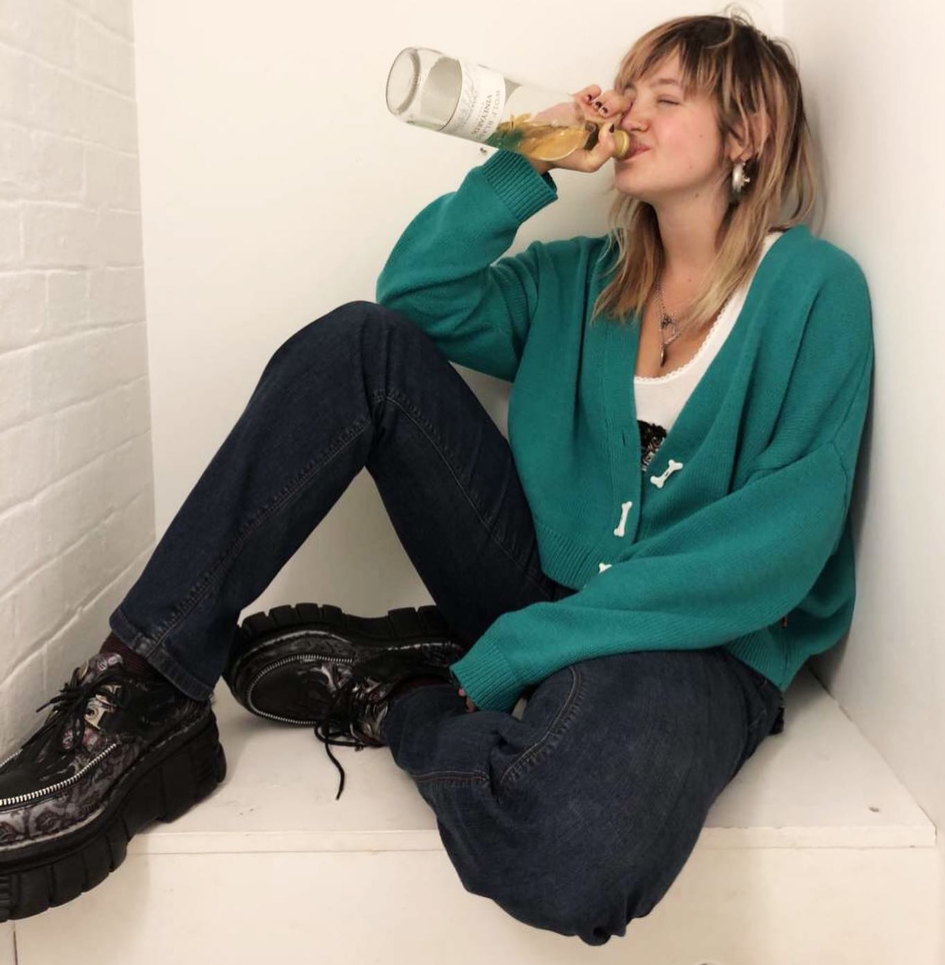 _femalien instagram image archive image