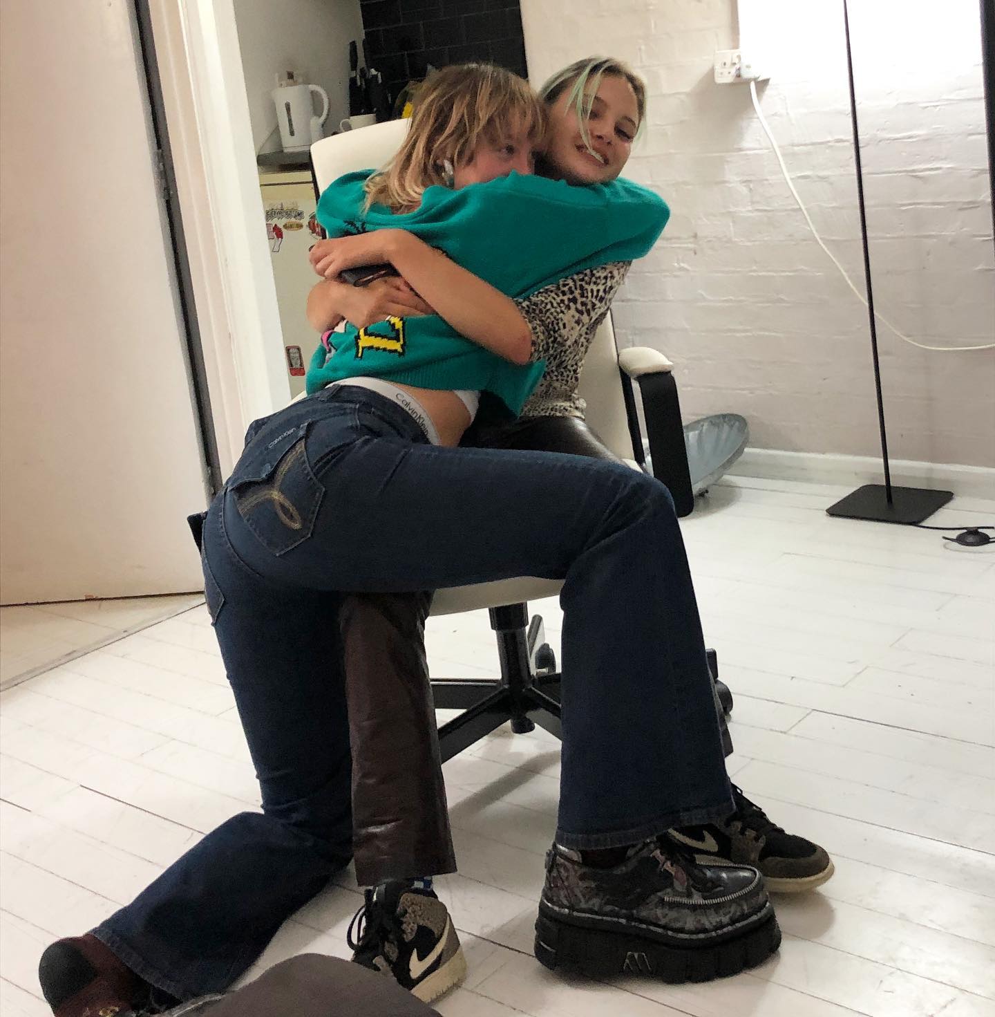 _femalien instagram image archive image