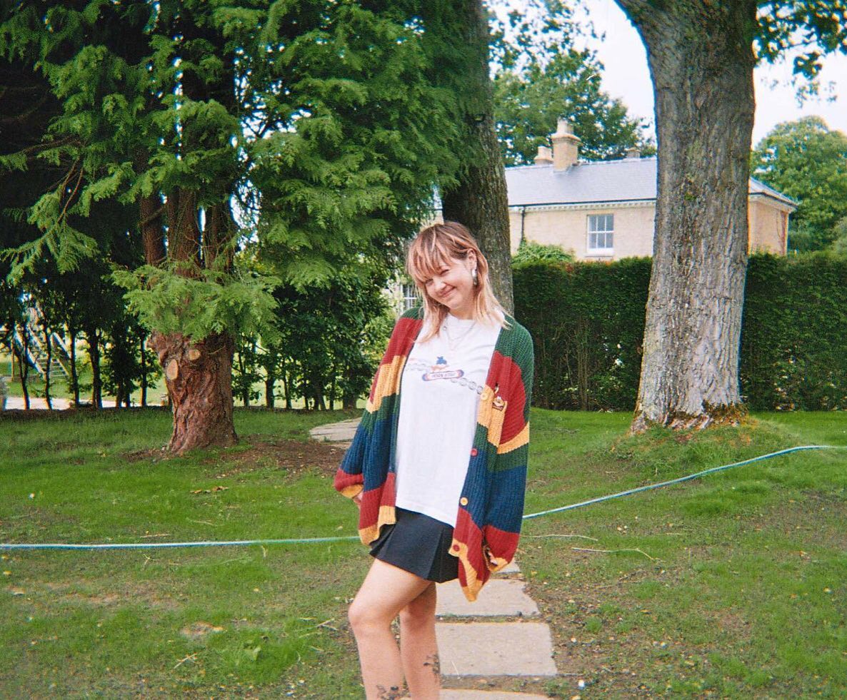 _femalien instagram image archive image