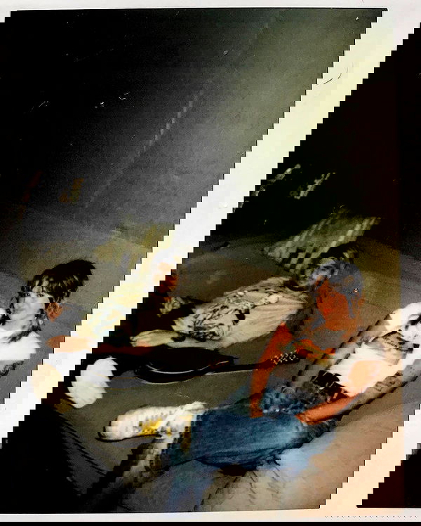 _femalien image ~ Altpins