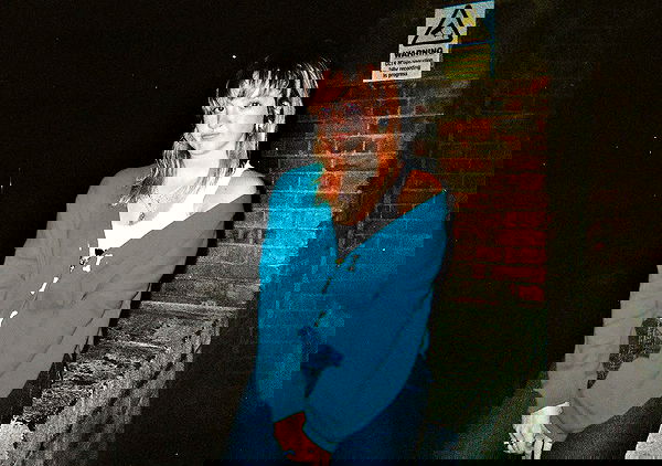 _femalien image ~ Altpins