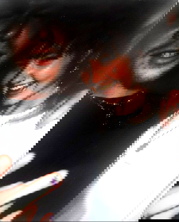 _femalien image ~ Altpins