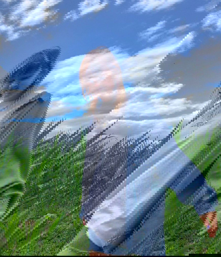 _femalien instagram image archive image