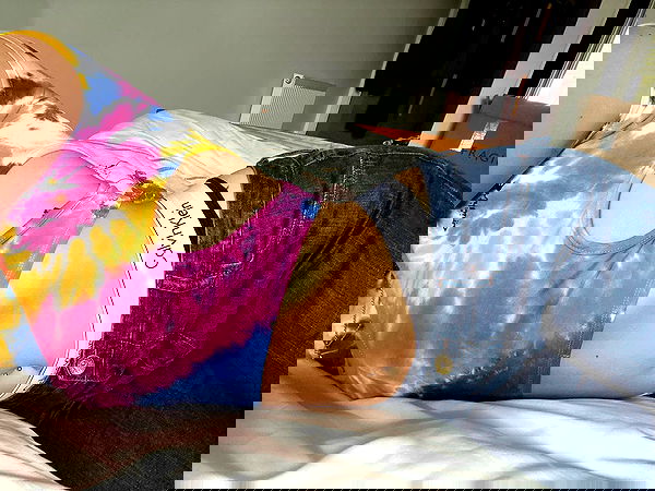 _femalien image ~ Altpins