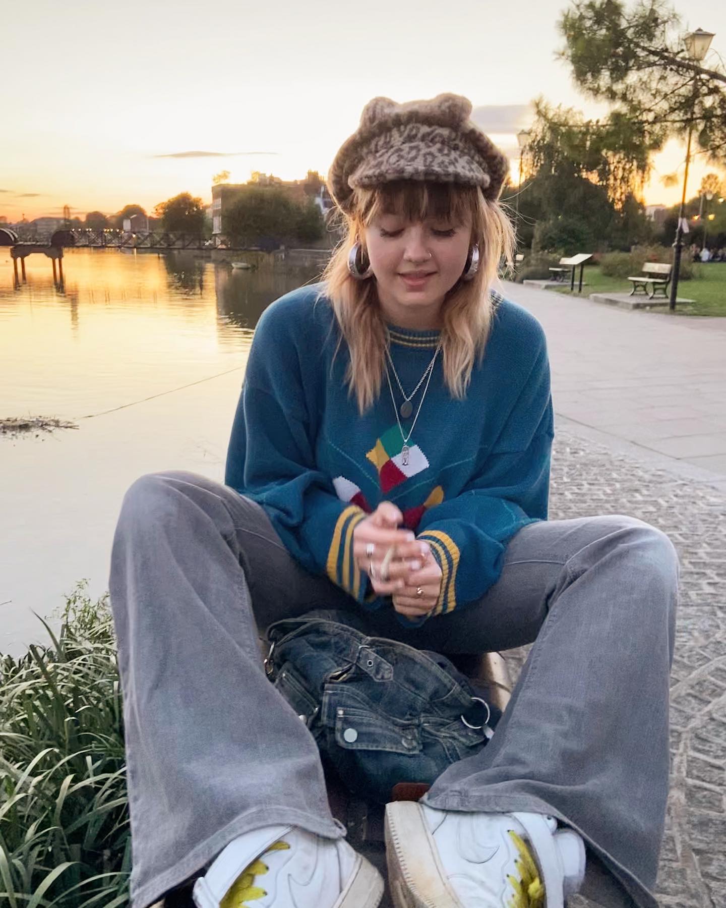 _femalien instagram image archive image