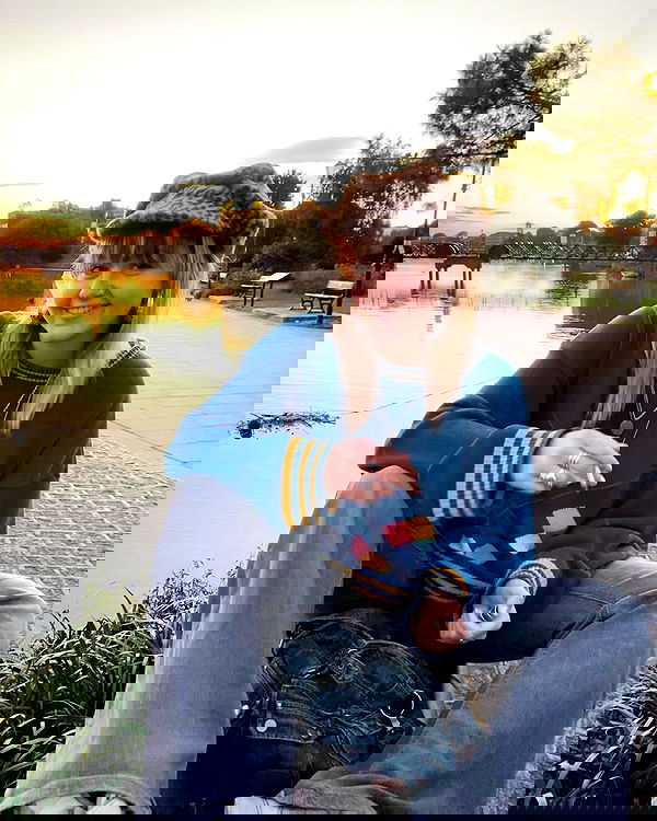 _femalien image ~ Altpins