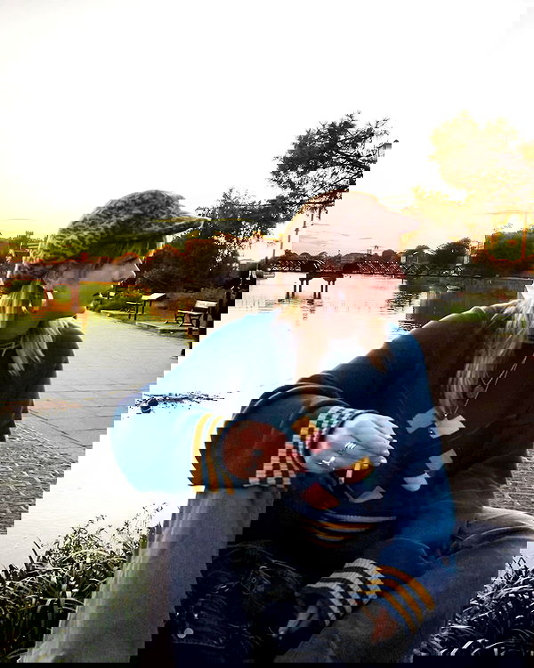 _femalien image ~ Altpins