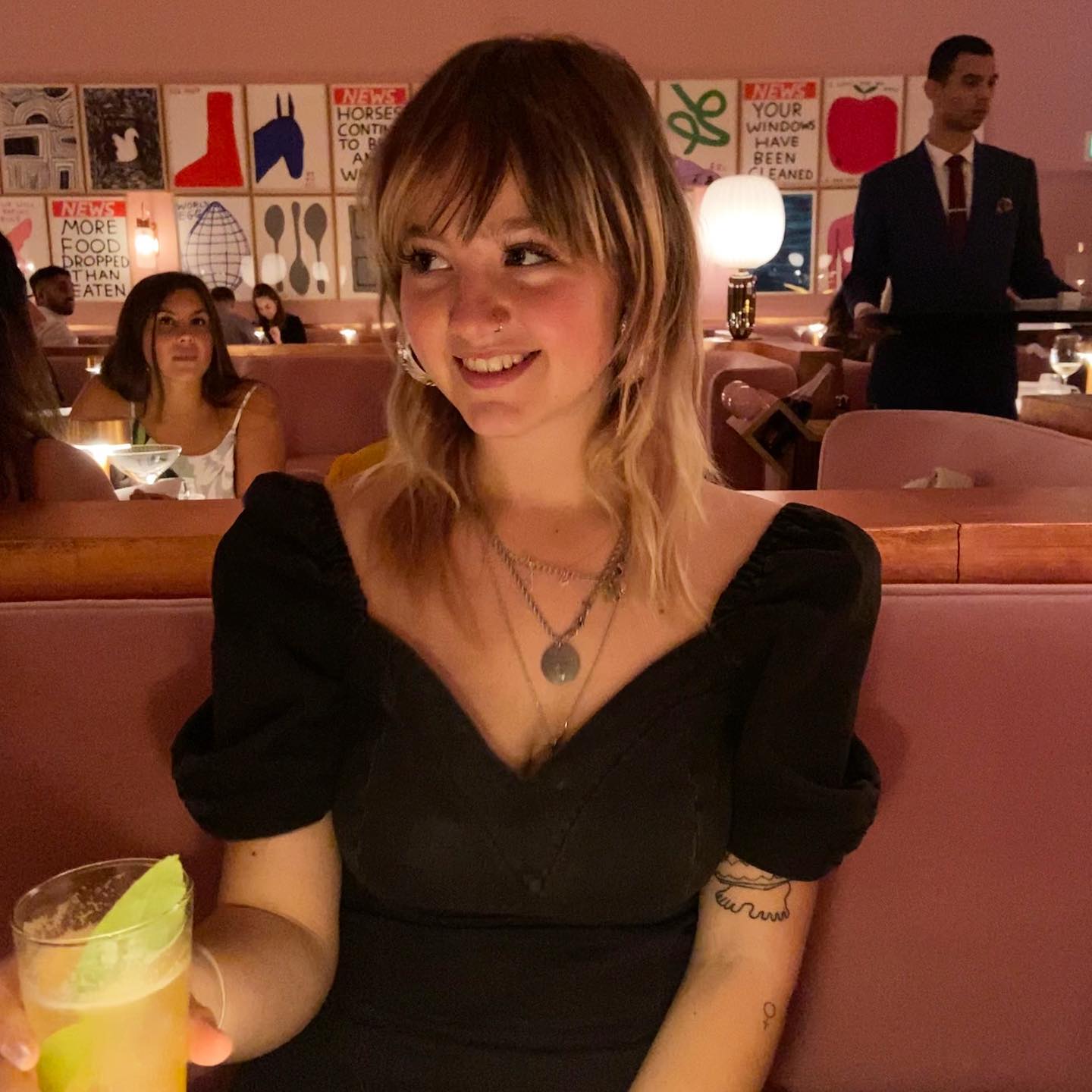 _femalien instagram image archive image