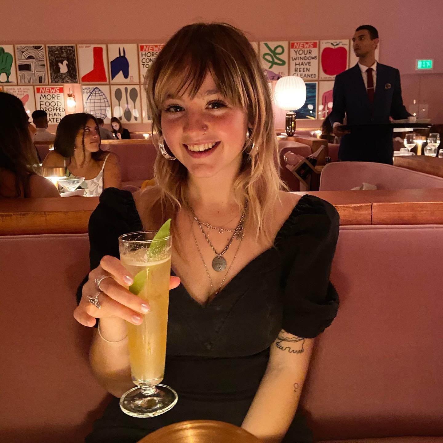 _femalien instagram image archive image