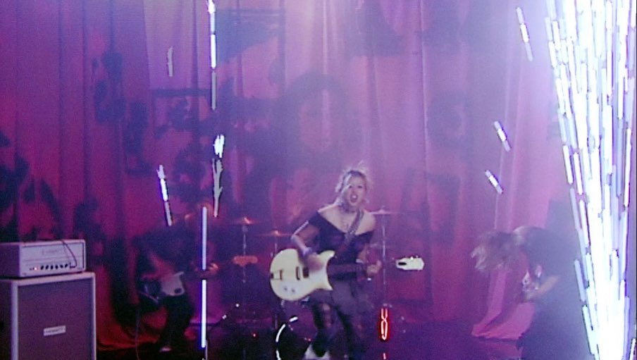 _femalien instagram image archive image