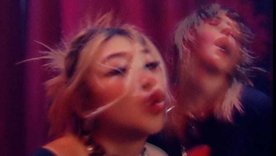 _femalien instagram image archive image