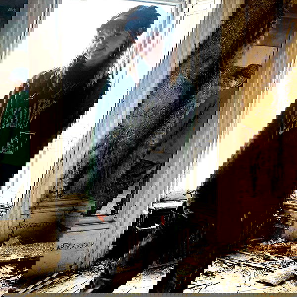 _femalien image ~ Altpins