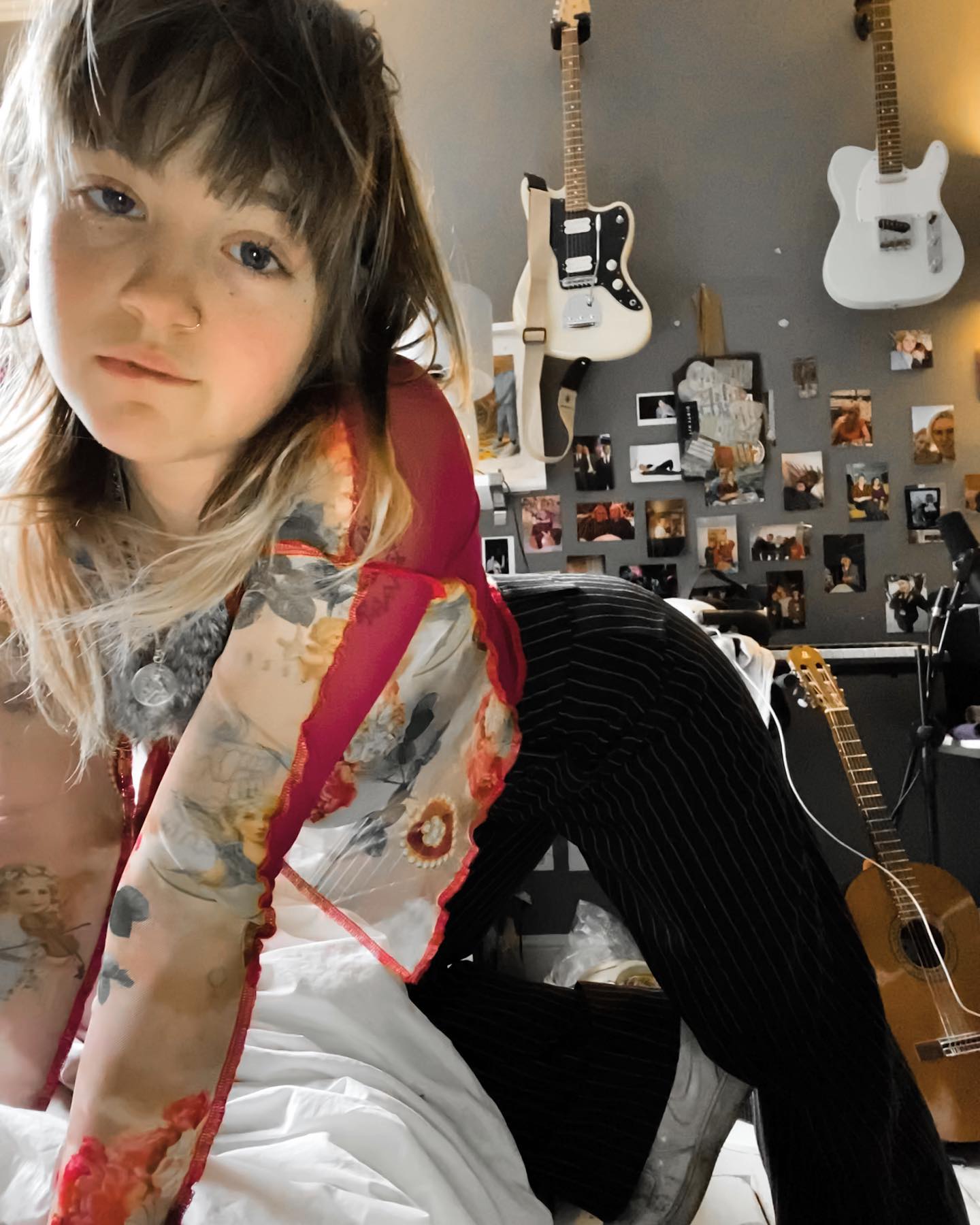 _femalien instagram image archive image