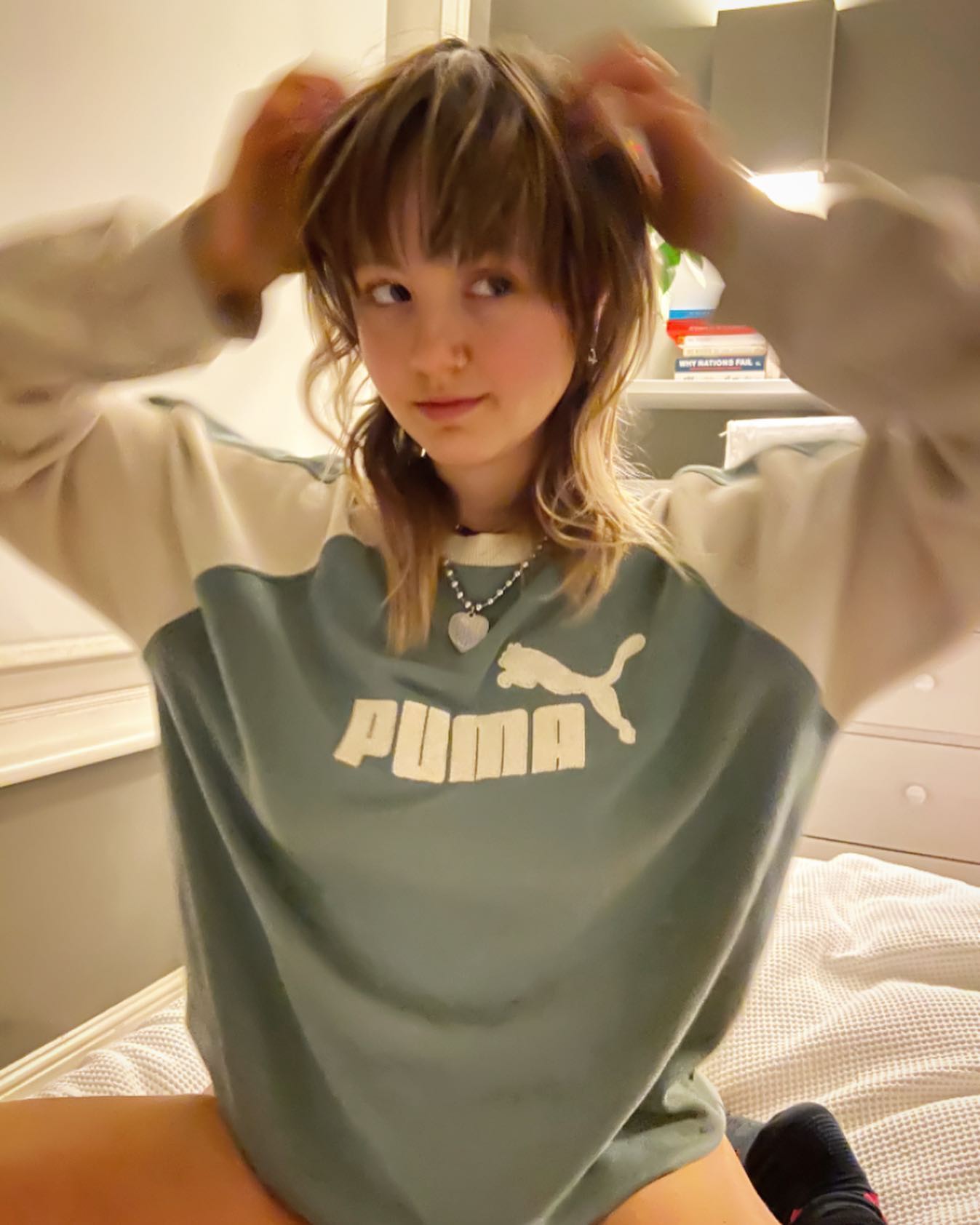 _femalien instagram image archive image