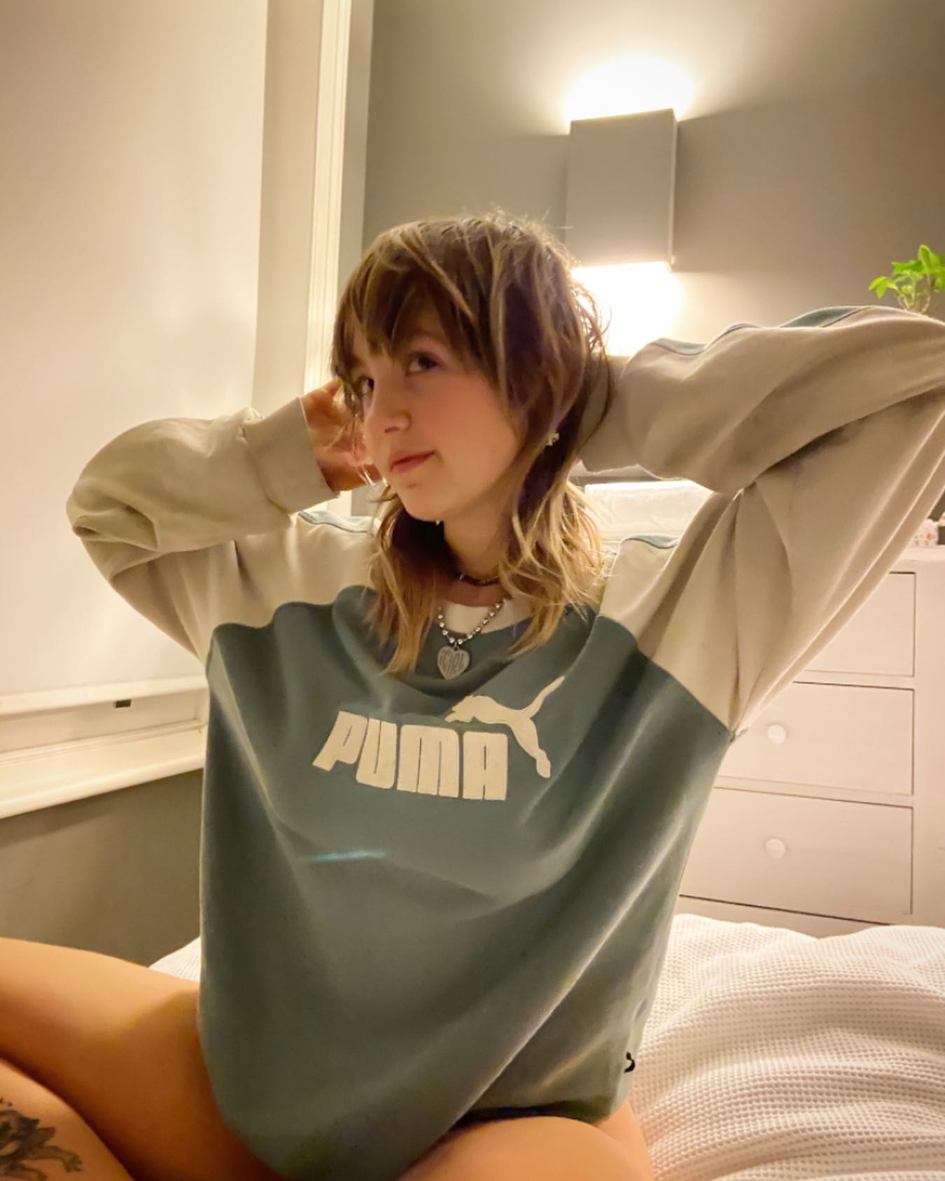 _femalien instagram image archive image