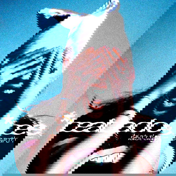 _femalien image ~ Altpins