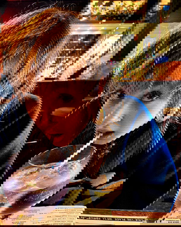 _femalien _femalien archive image