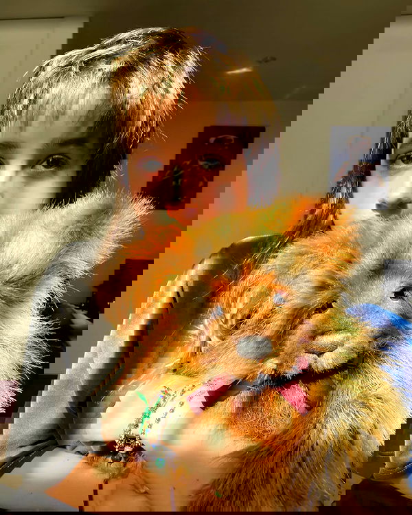 _femalien _femalien archive image