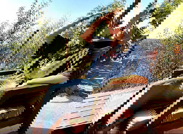 _femalien image ~ Altpins