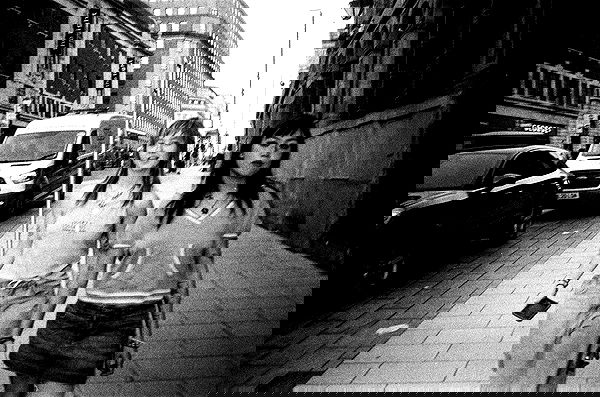 _femalien image ~ Altpins