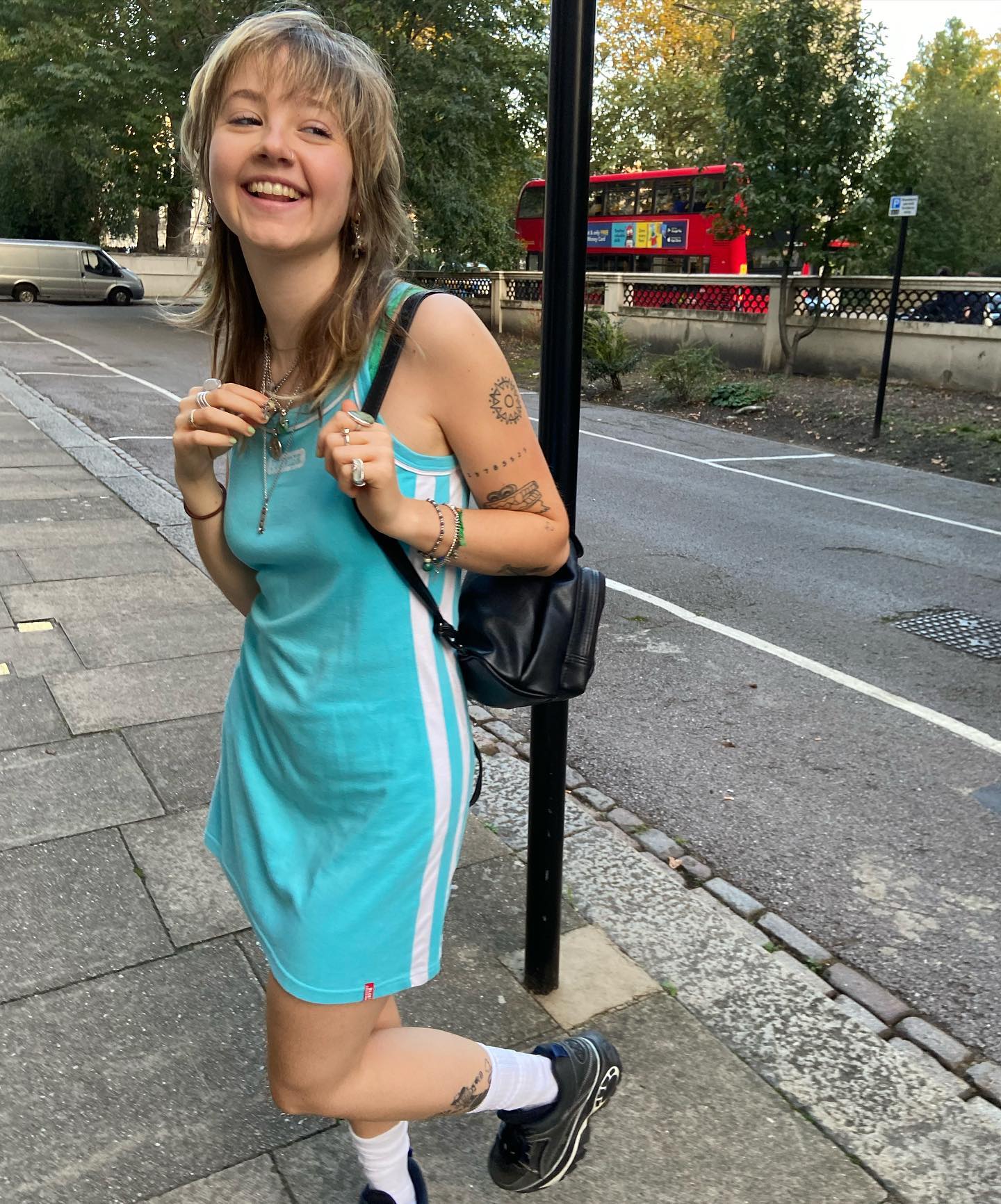 _femalien instagram image archive image