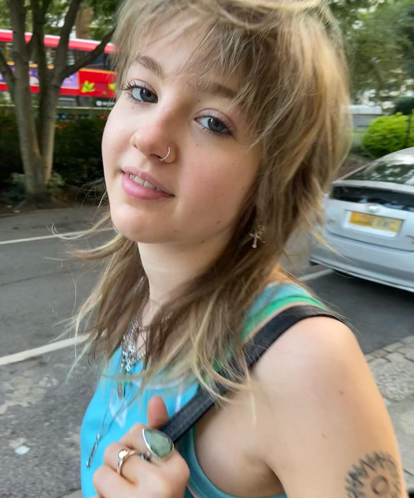 _femalien instagram image archive image