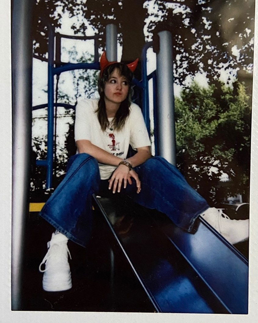 _femalien instagram image archive image