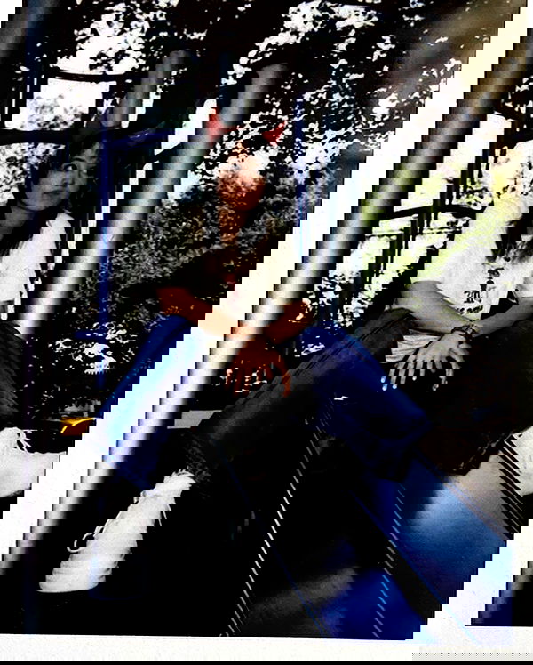 _femalien image ~ Altpins