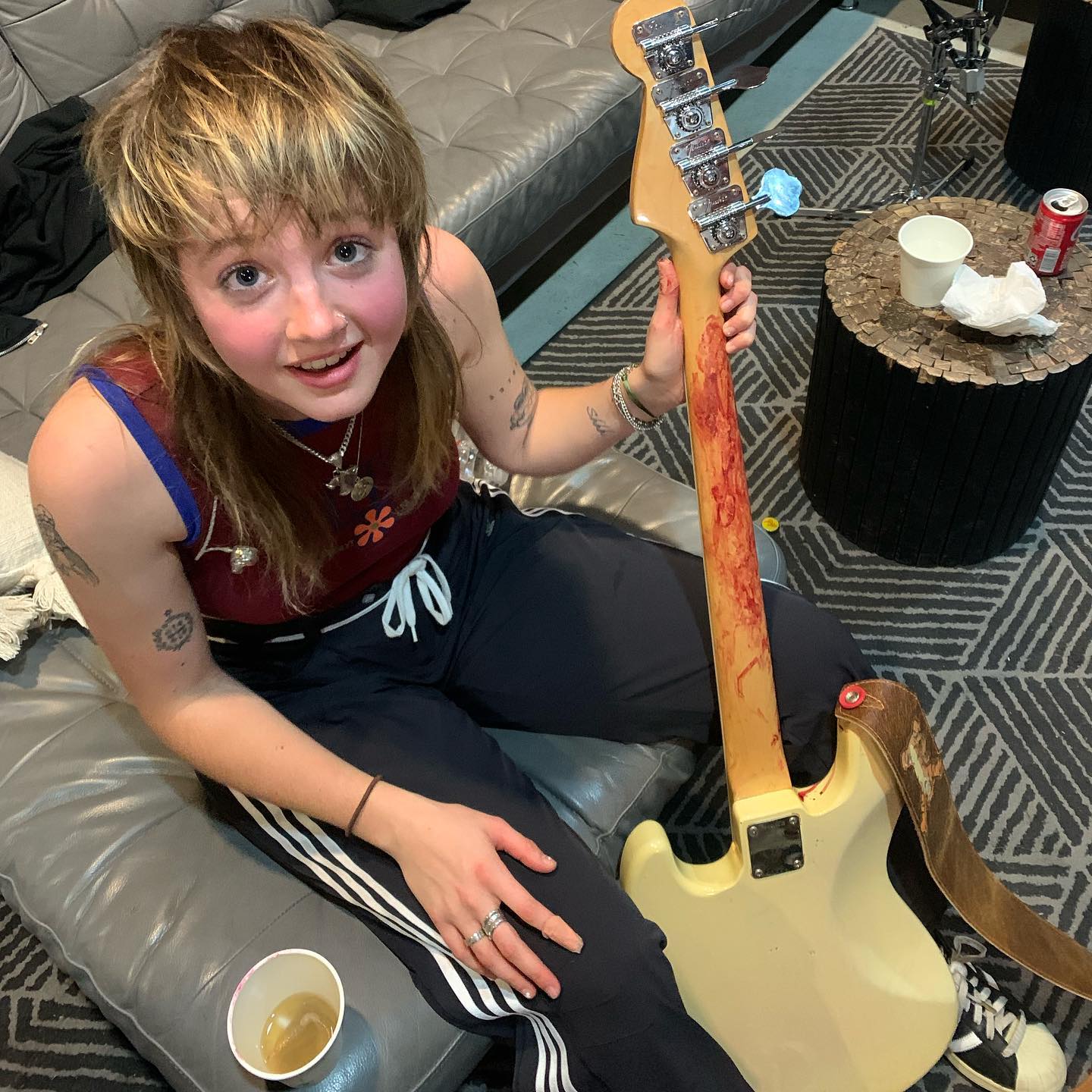 _femalien instagram image archive image