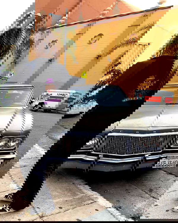 _femalien _femalien archive image