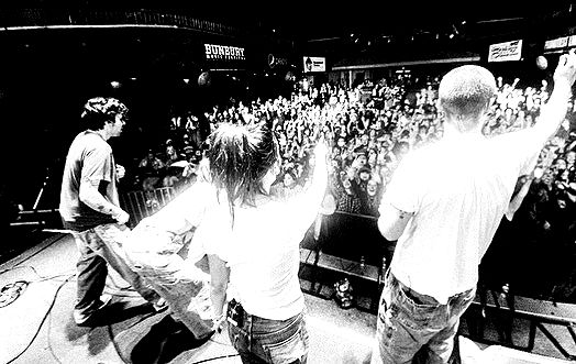 _femalien _femalien archive image