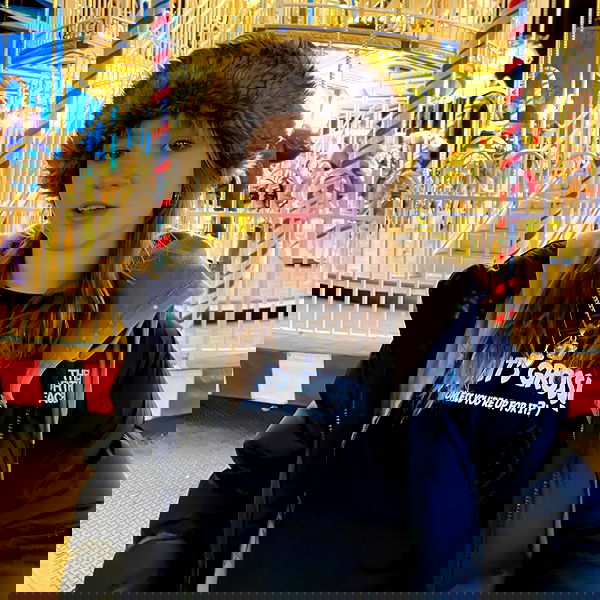 _femalien _femalien archive image