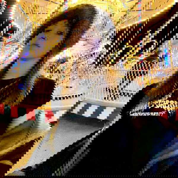 _femalien _femalien archive image