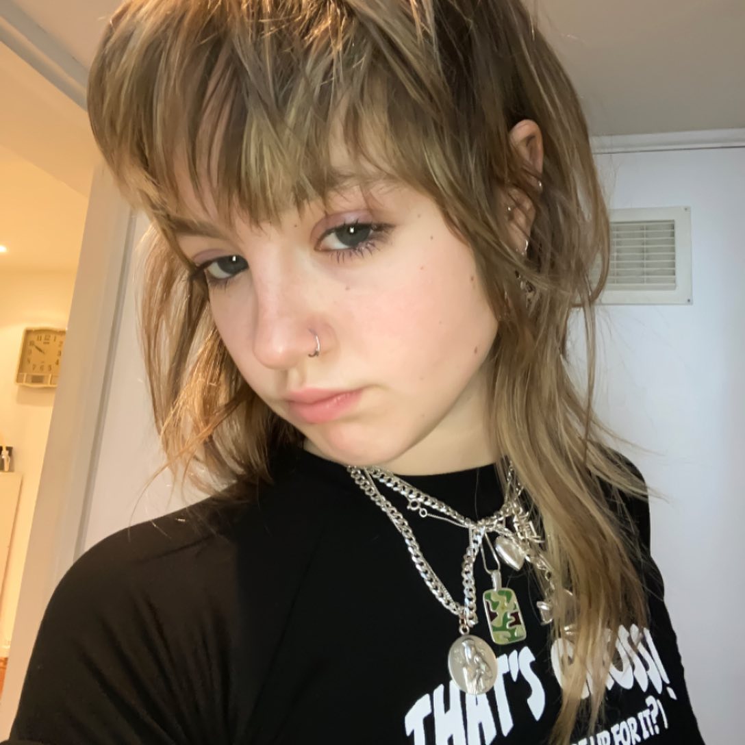 _femalien instagram image archive image