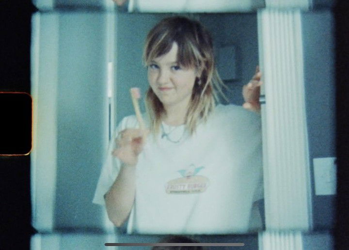 _femalien instagram image archive image