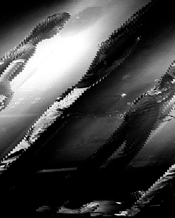 _femalien image ~ Altpins