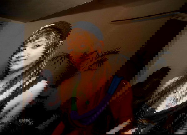 _femalien image ~ Altpins