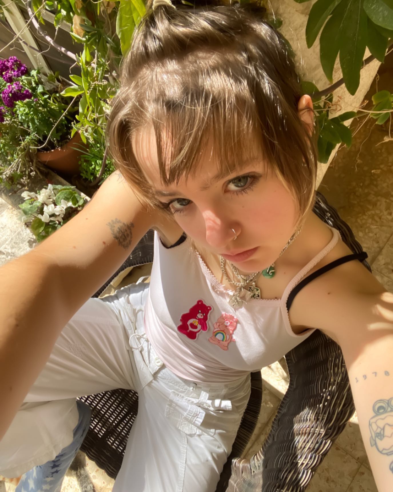 _femalien instagram image archive image