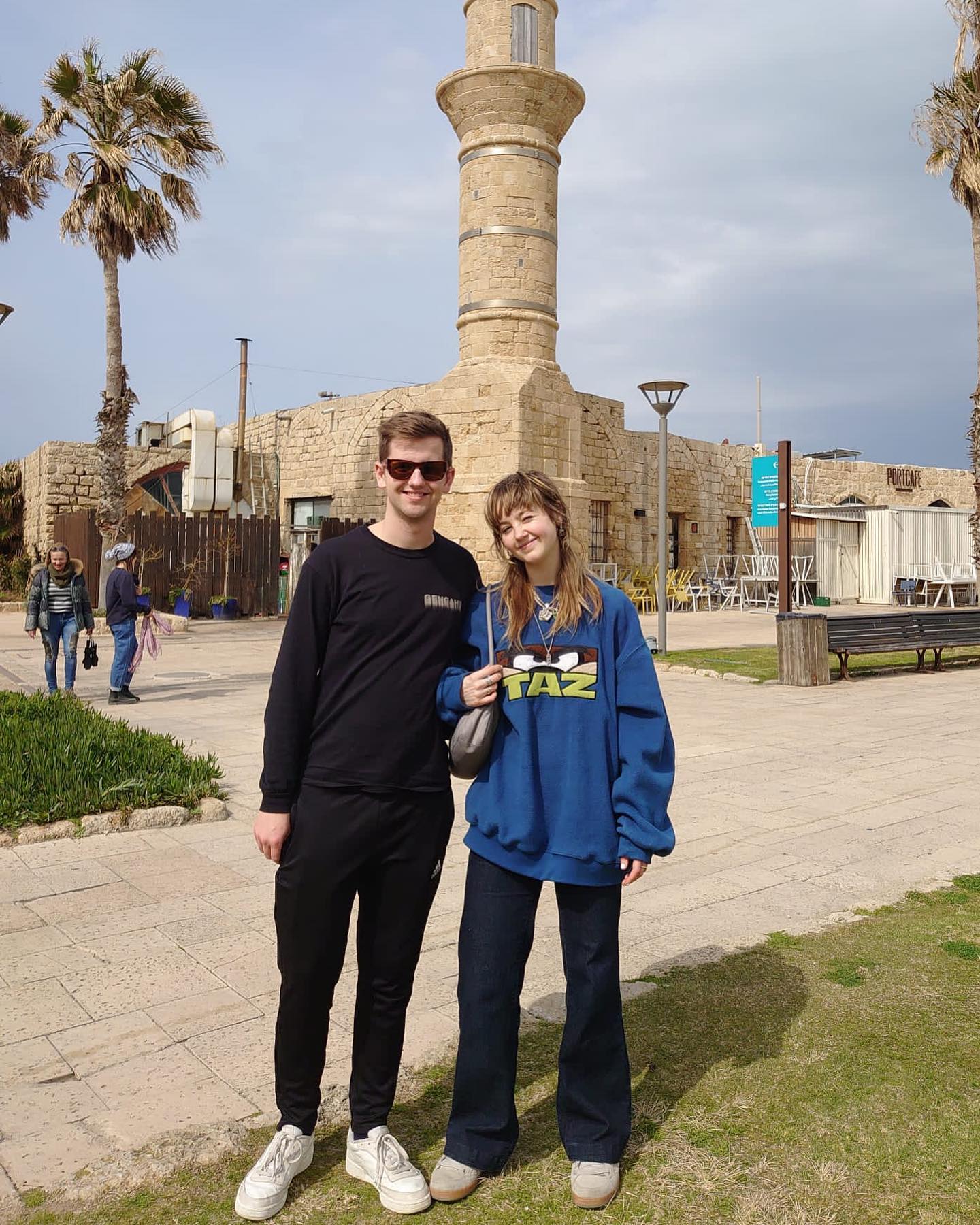 _femalien instagram image archive image