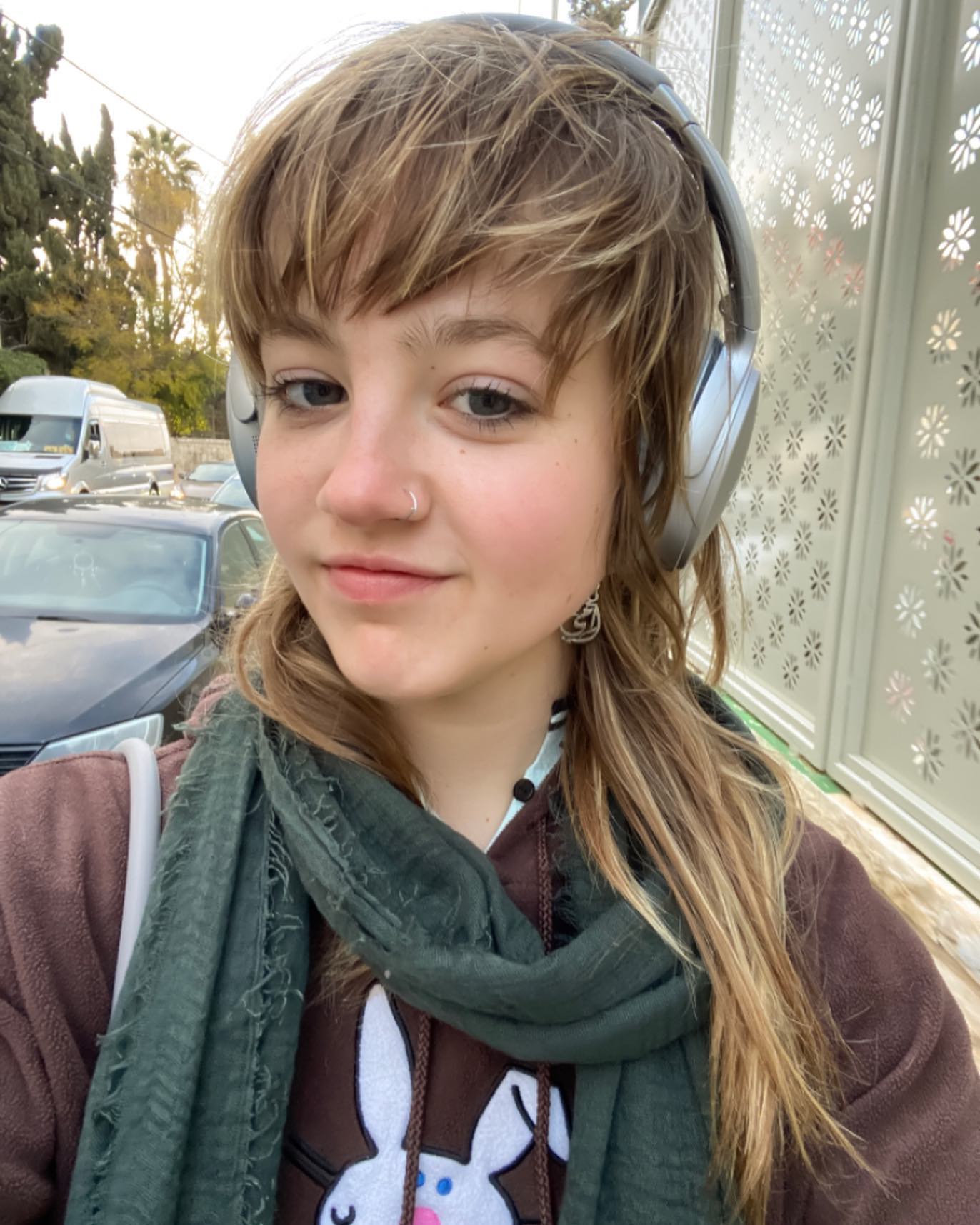 _femalien instagram image archive image