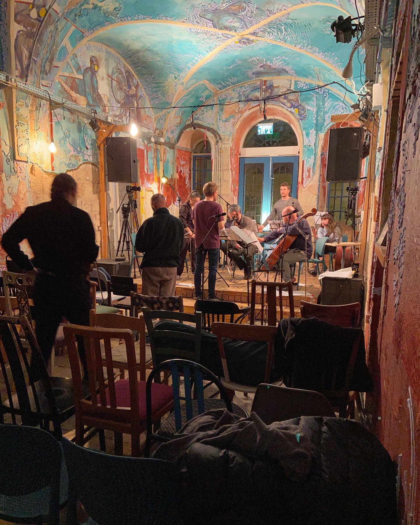 _femalien instagram image archive image