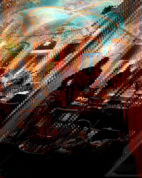 _femalien image ~ Altpins