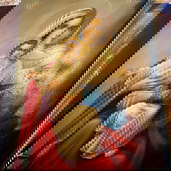 _femalien image ~ Altpins