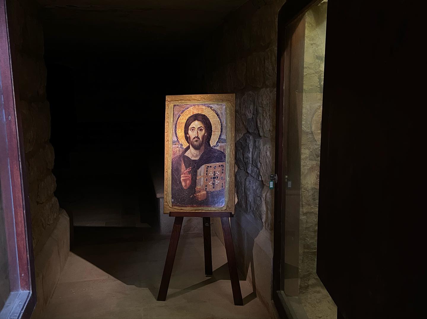 _femalien instagram image archive image