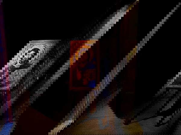 _femalien image ~ Altpins