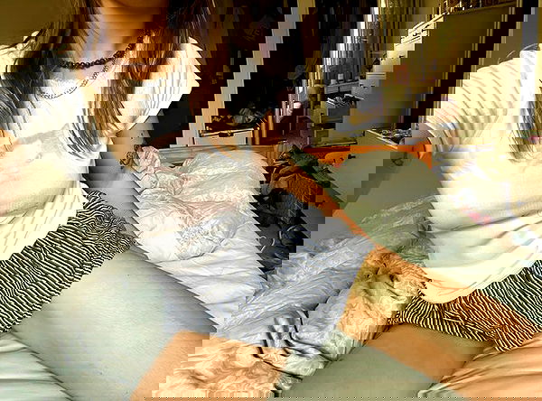 _femalien image ~ Altpins